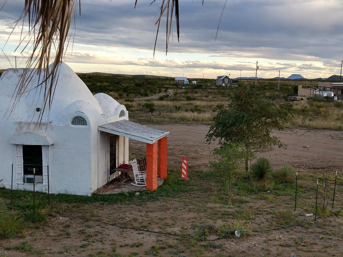 La Loma Del Chivo Llc Stone Cottage Alternative Building Marathon Exterior foto